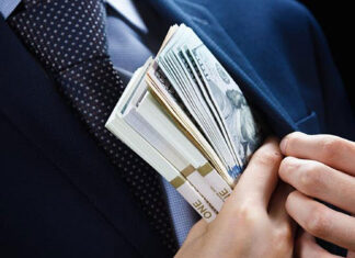 Au fost reținuți 3 medici, o asistentă și un intermediar, în cazul eliberării falselor certificate de covid